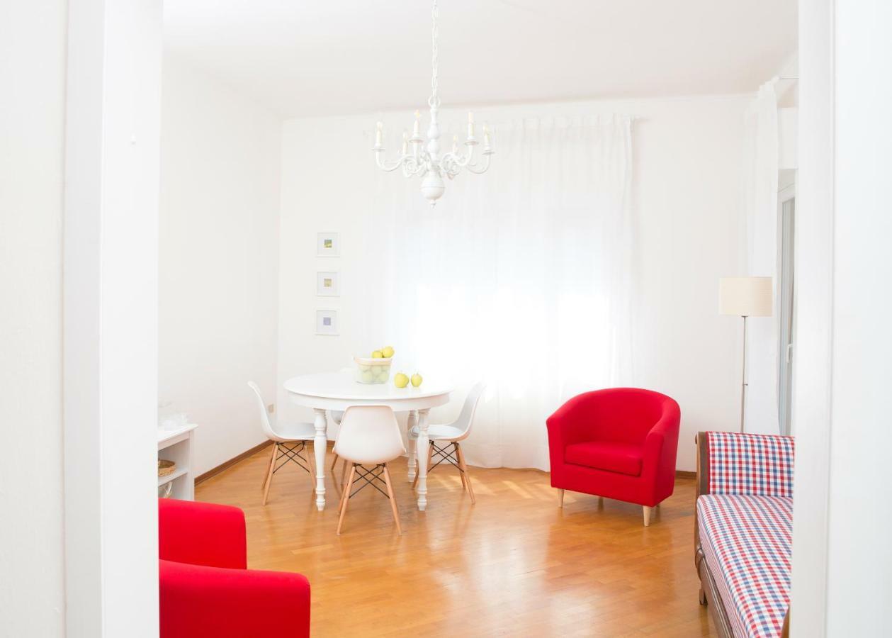 אומניה Biba Casa Vacanze מראה חיצוני תמונה