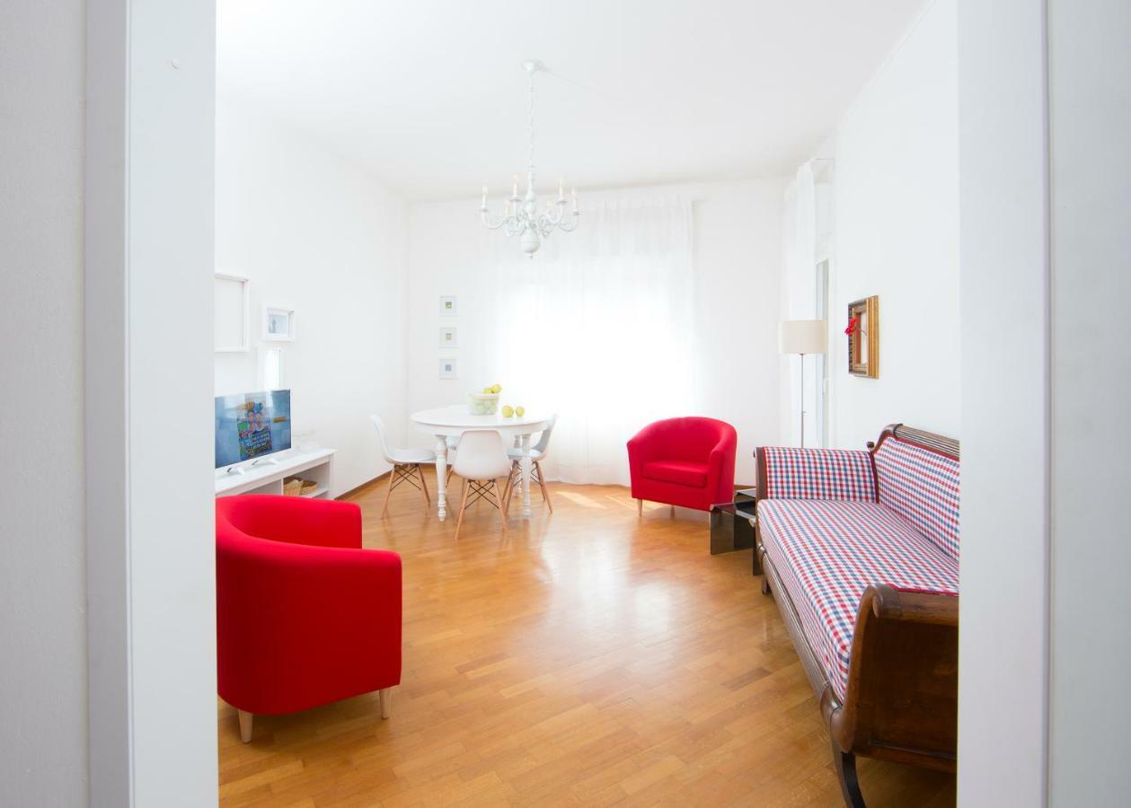 אומניה Biba Casa Vacanze מראה חיצוני תמונה