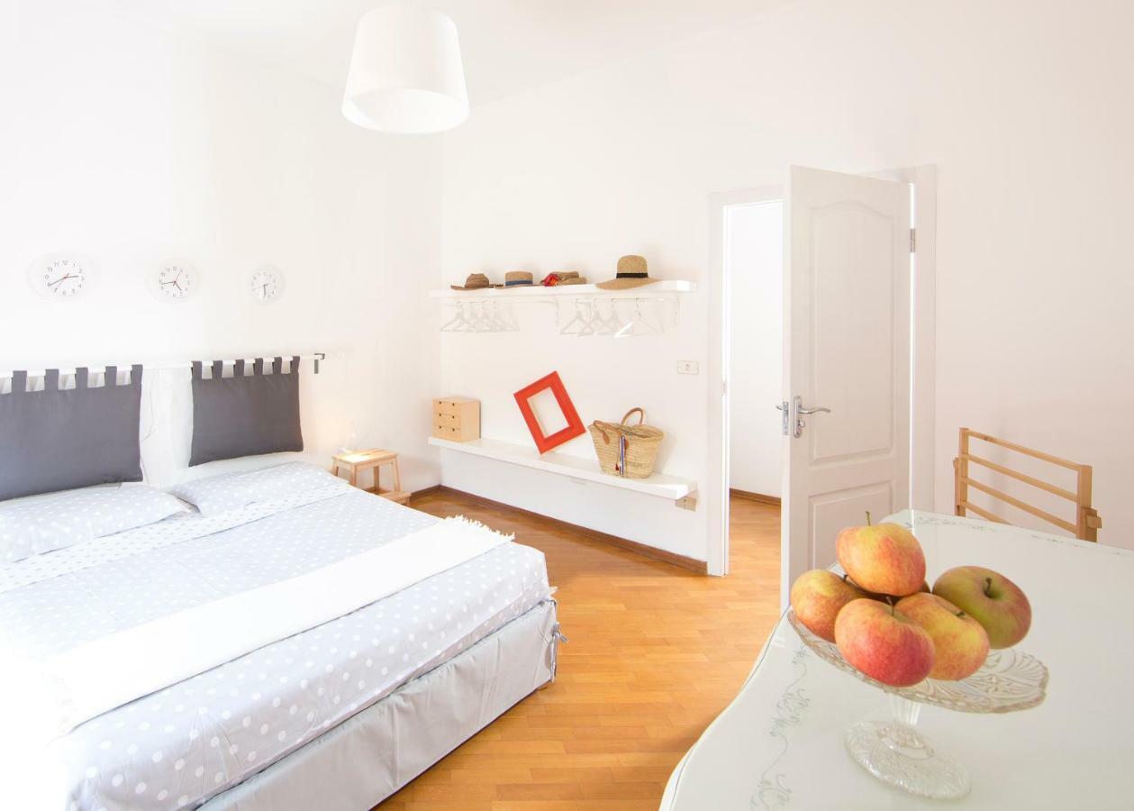 אומניה Biba Casa Vacanze מראה חיצוני תמונה